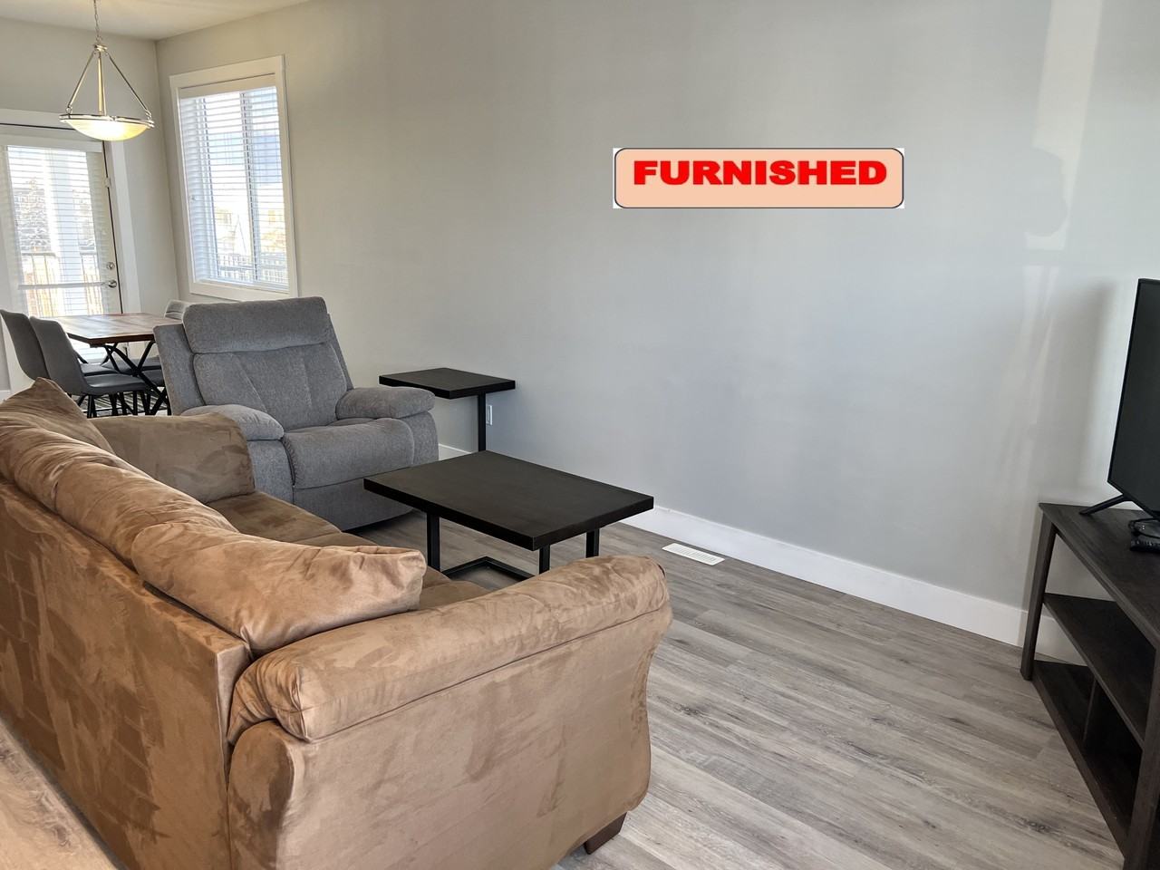 8708 A-8708 85 St - Photo 3 of 10
