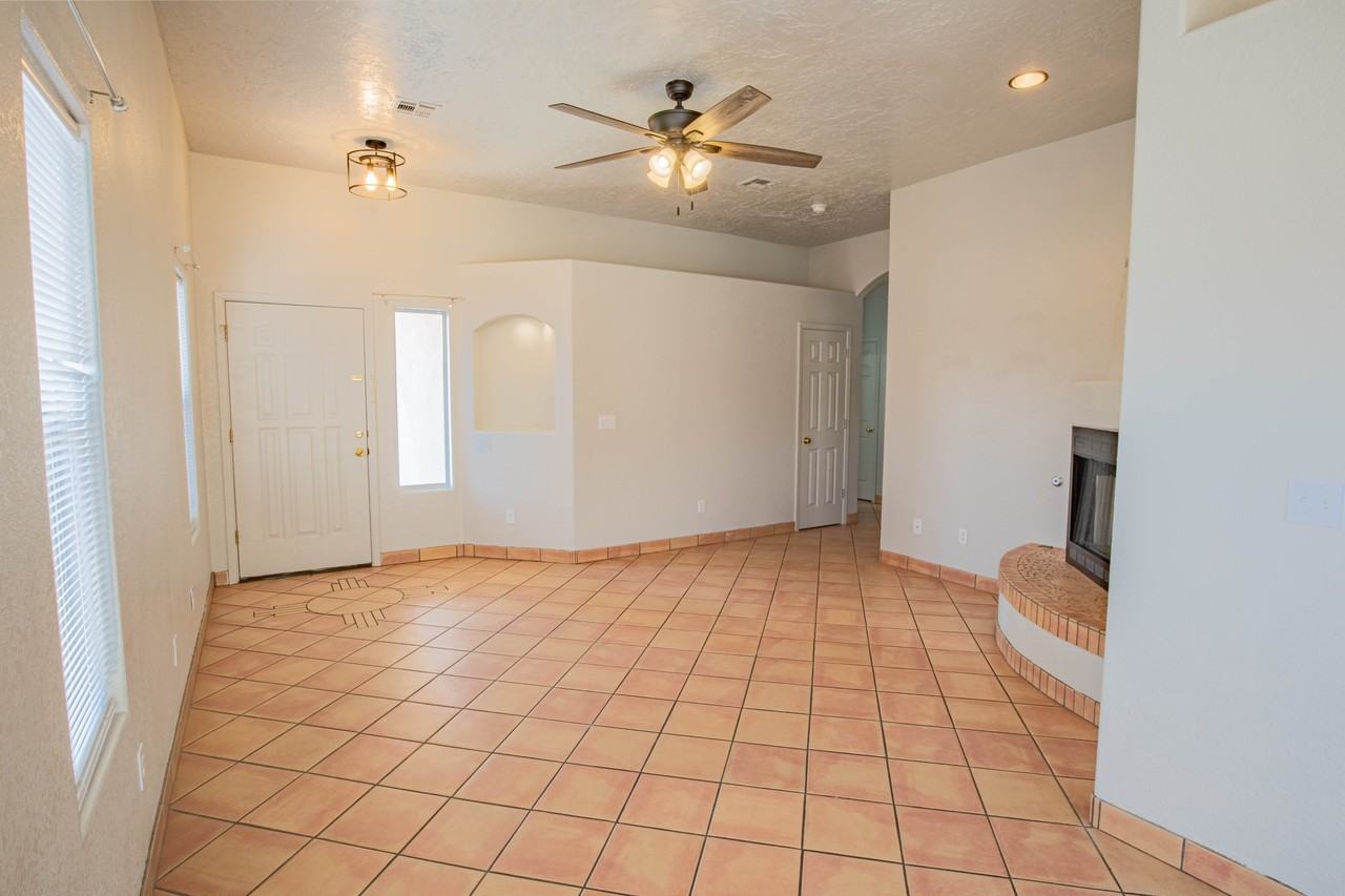 2656 Bearcat Dr #1 - Photo 3 of 20