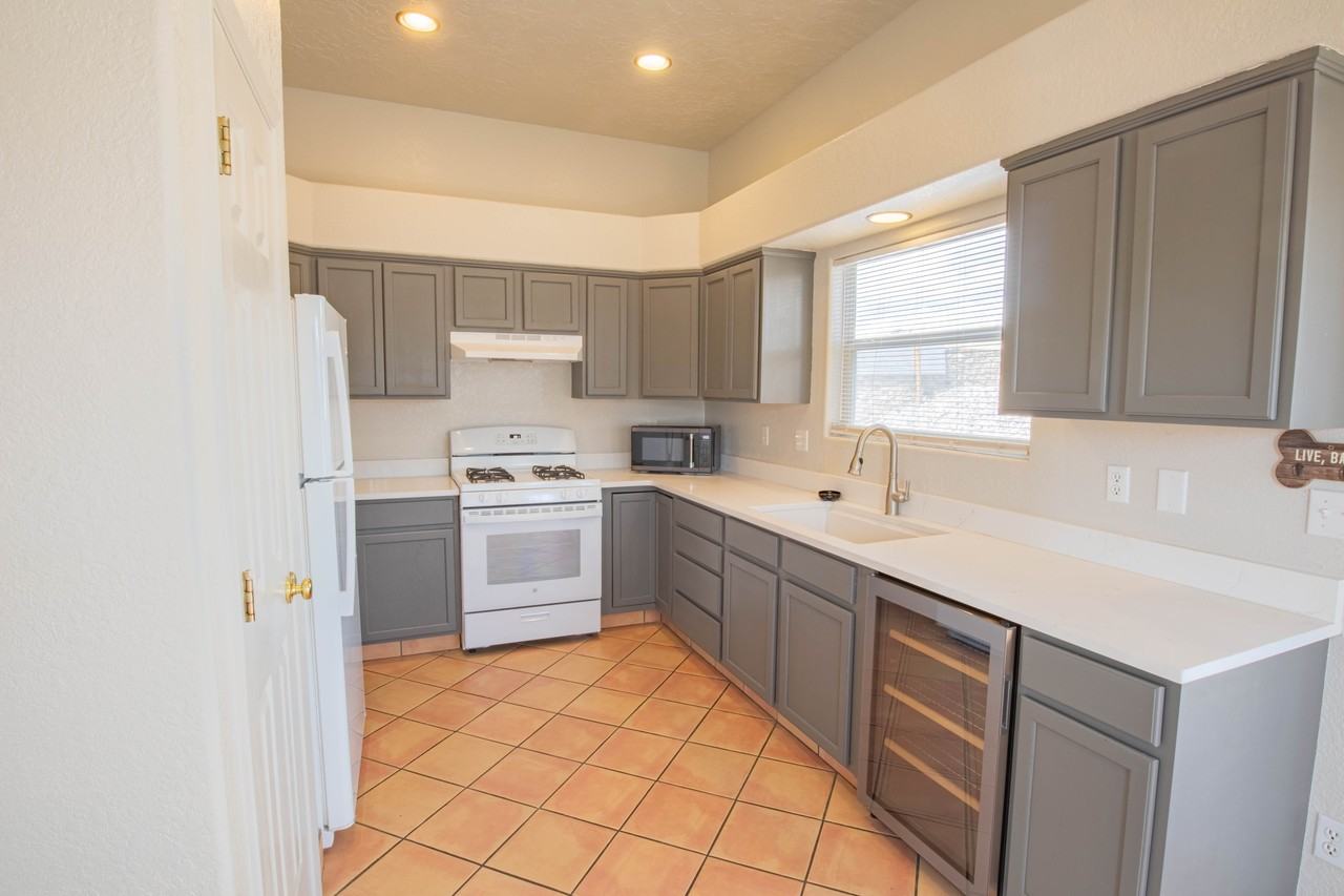 2656 Bearcat Dr #1 - Photo 6 of 20