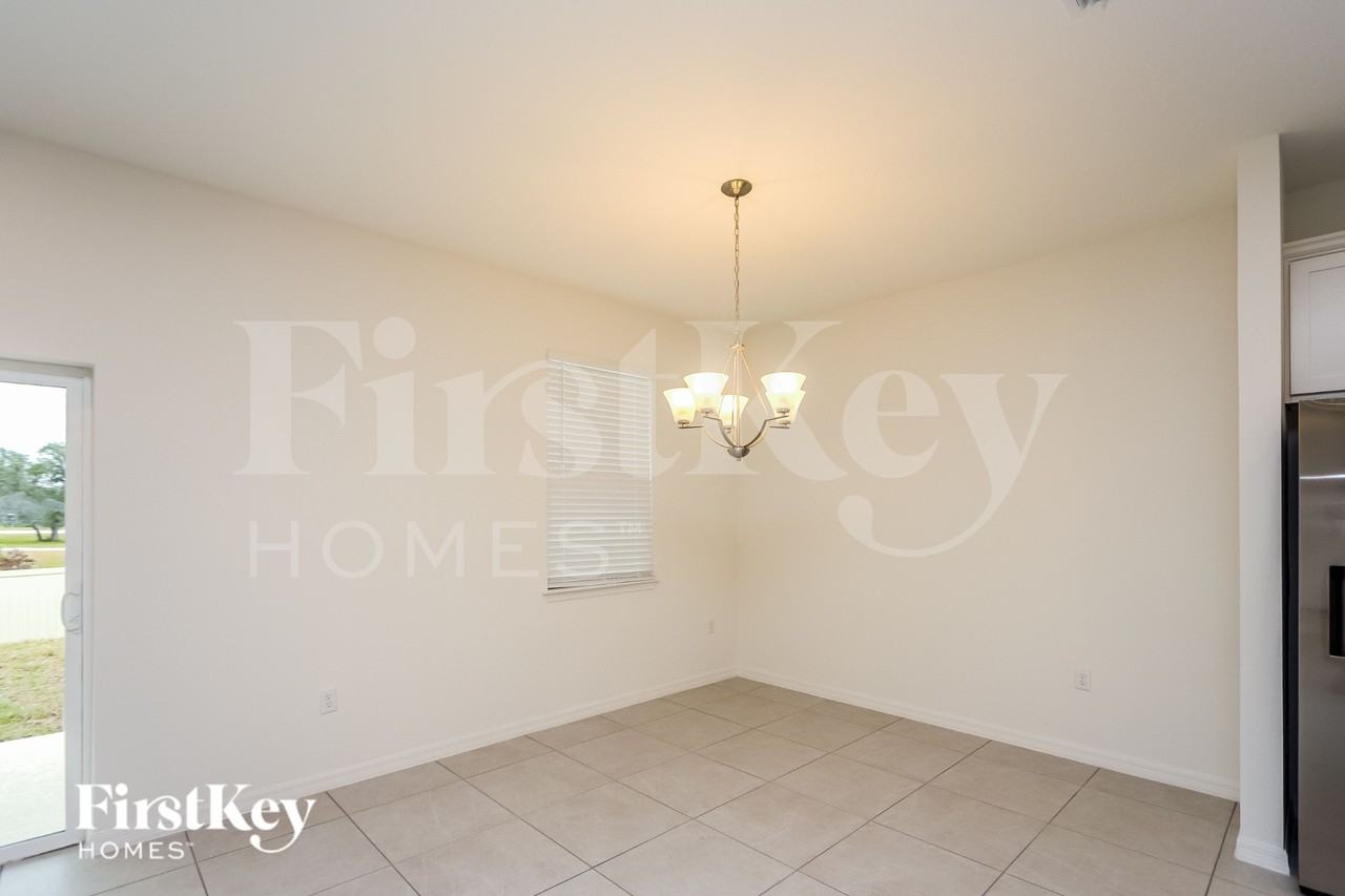 336 Corbel Ln - Photo 3 of 16