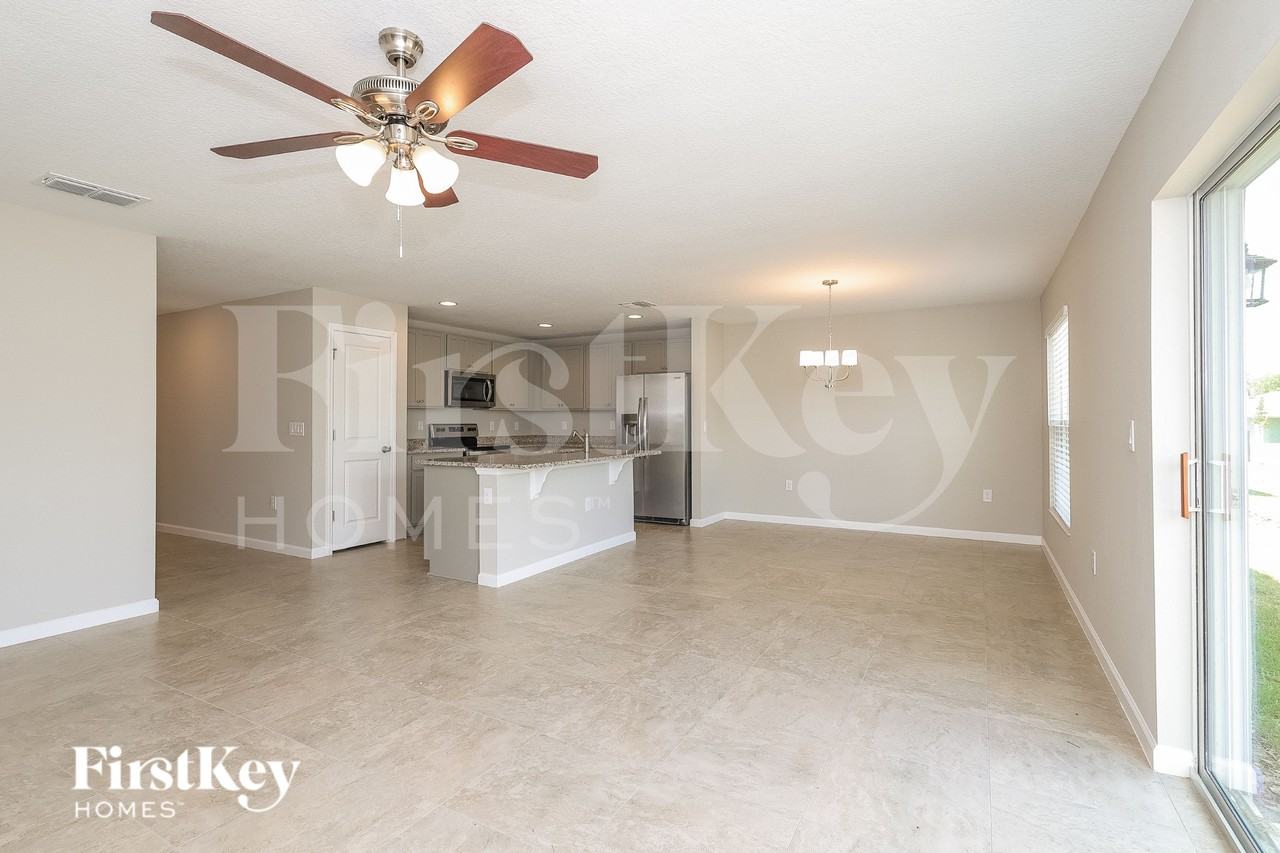 163 Southern Breeze Loop - Photo 4 of 19