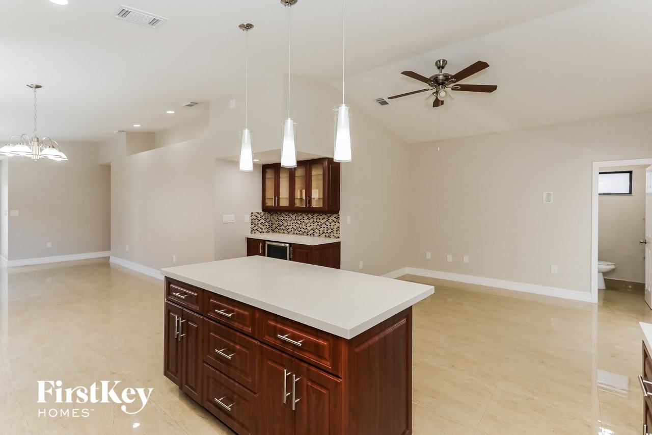 2884 W 73rd Ter - Photo 6 of 15
