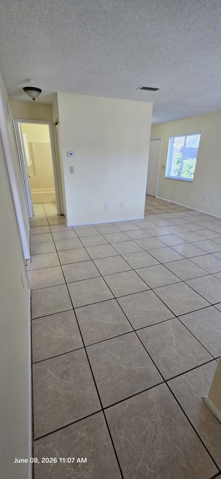 416 60th Avenue Dr E #416 - Photo 2 of 18