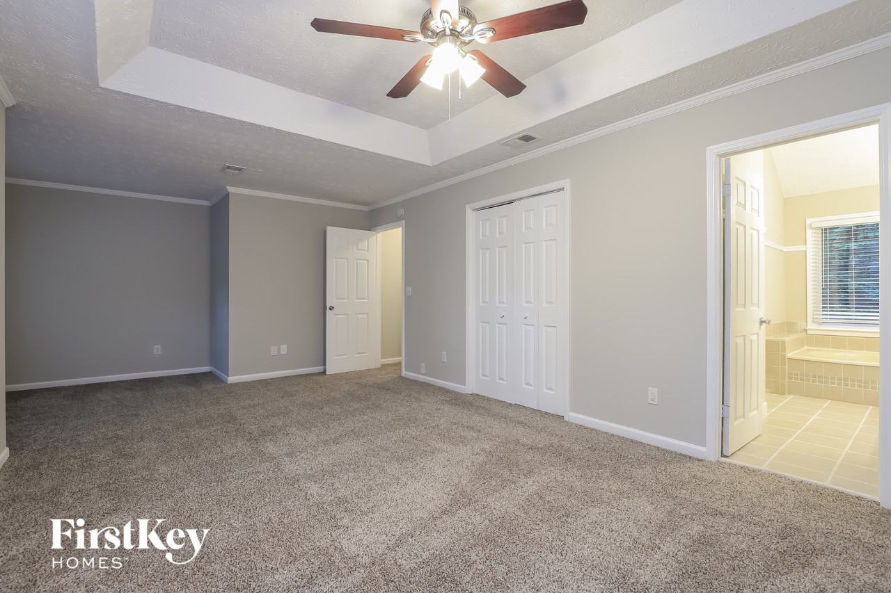 3585 Chastain Ct - Photo 7 of 15