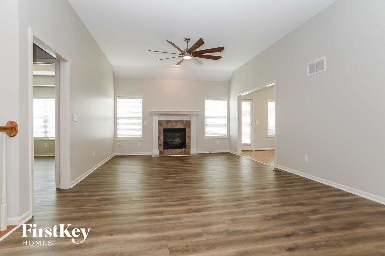 1809 Nw 92nd Ter - Photo 3 of 15