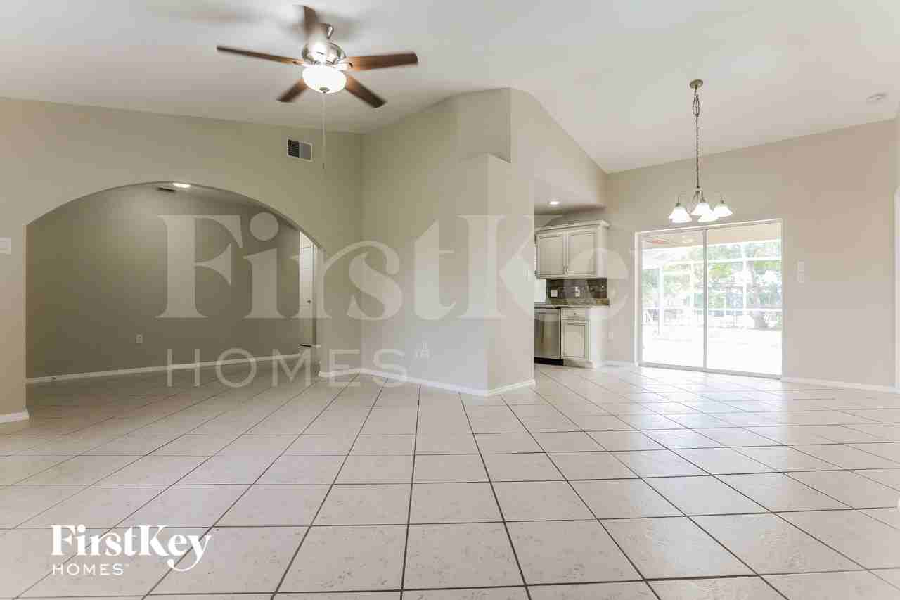 820 Springview Ave Nw - Photo 2 of 15