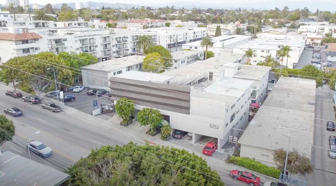 Overland Palms - Photo 2 of 29