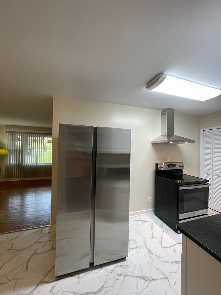 2316 Martin Rd #1 - Photo 5 of 17