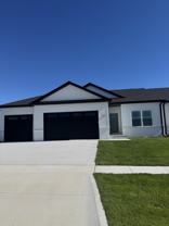 200 W Agnes Dr #1 - Photo 1 of 1