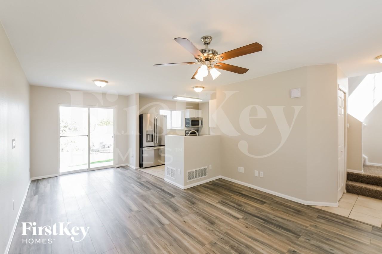 17035 E Florida Pl - Photo 3 of 15