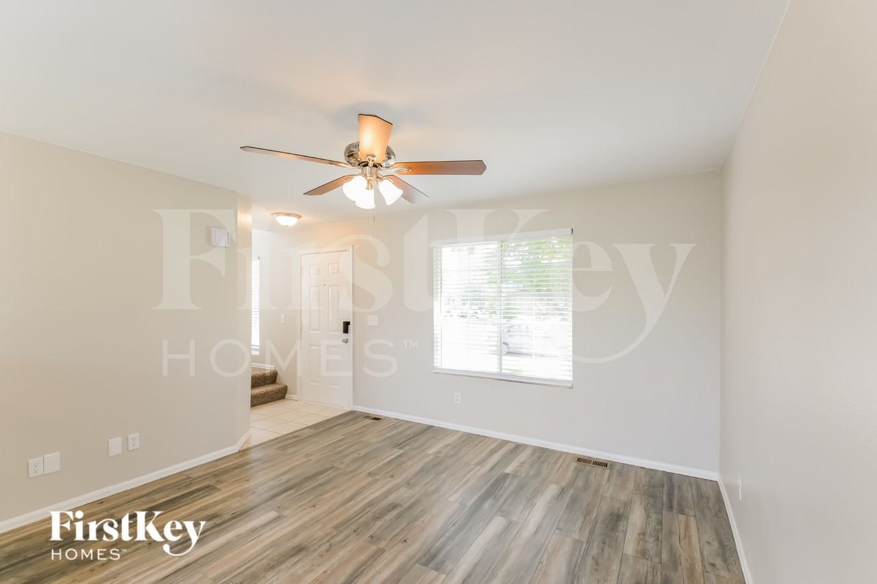 17035 E Florida Pl - Photo 4 of 15