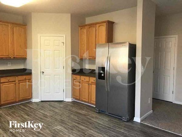 6712 Blackwood Ln - Photo 5 of 10