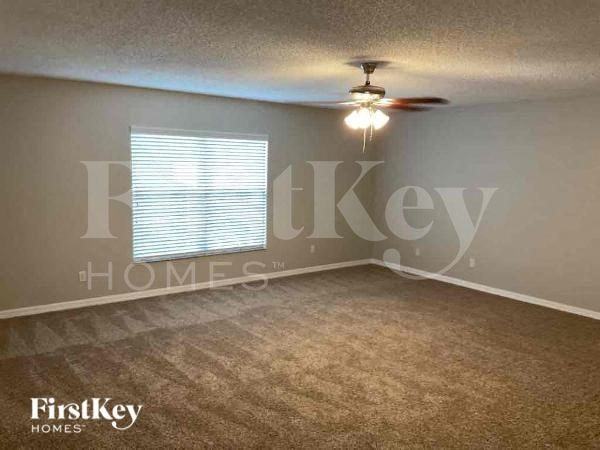 207 Willowbay Ridge St - Photo 5 of 11