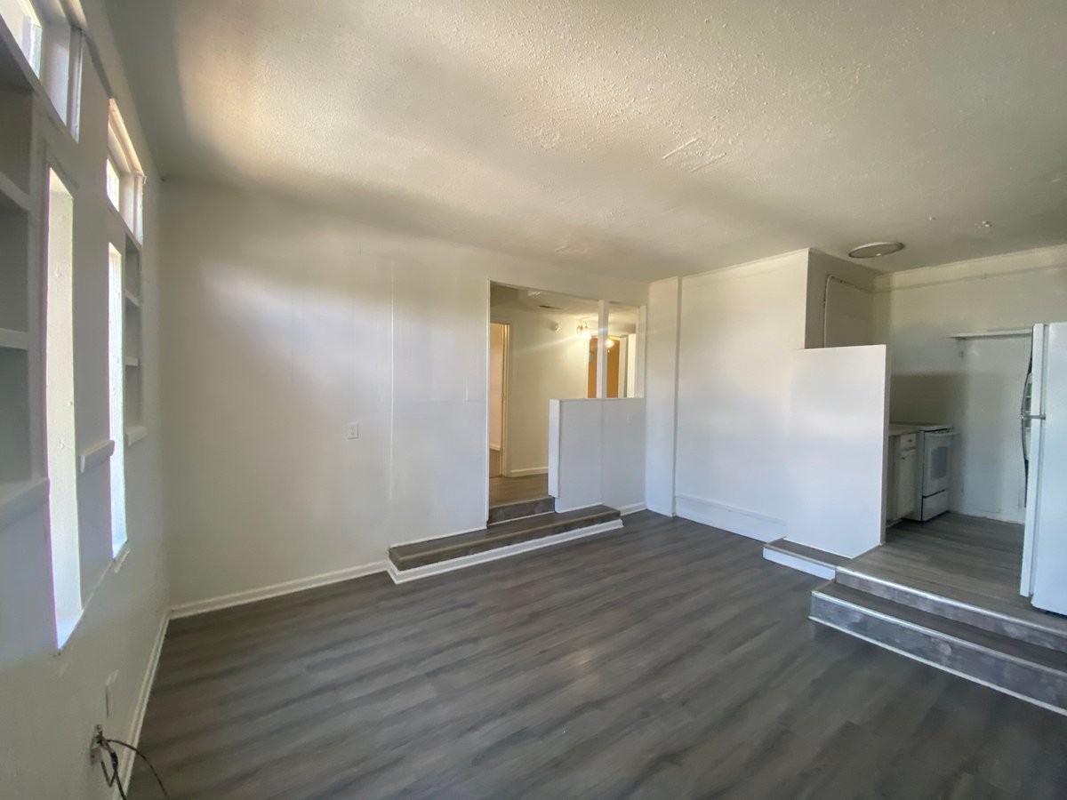 523 Bob Sikes Blvd - Photo 3 of 22