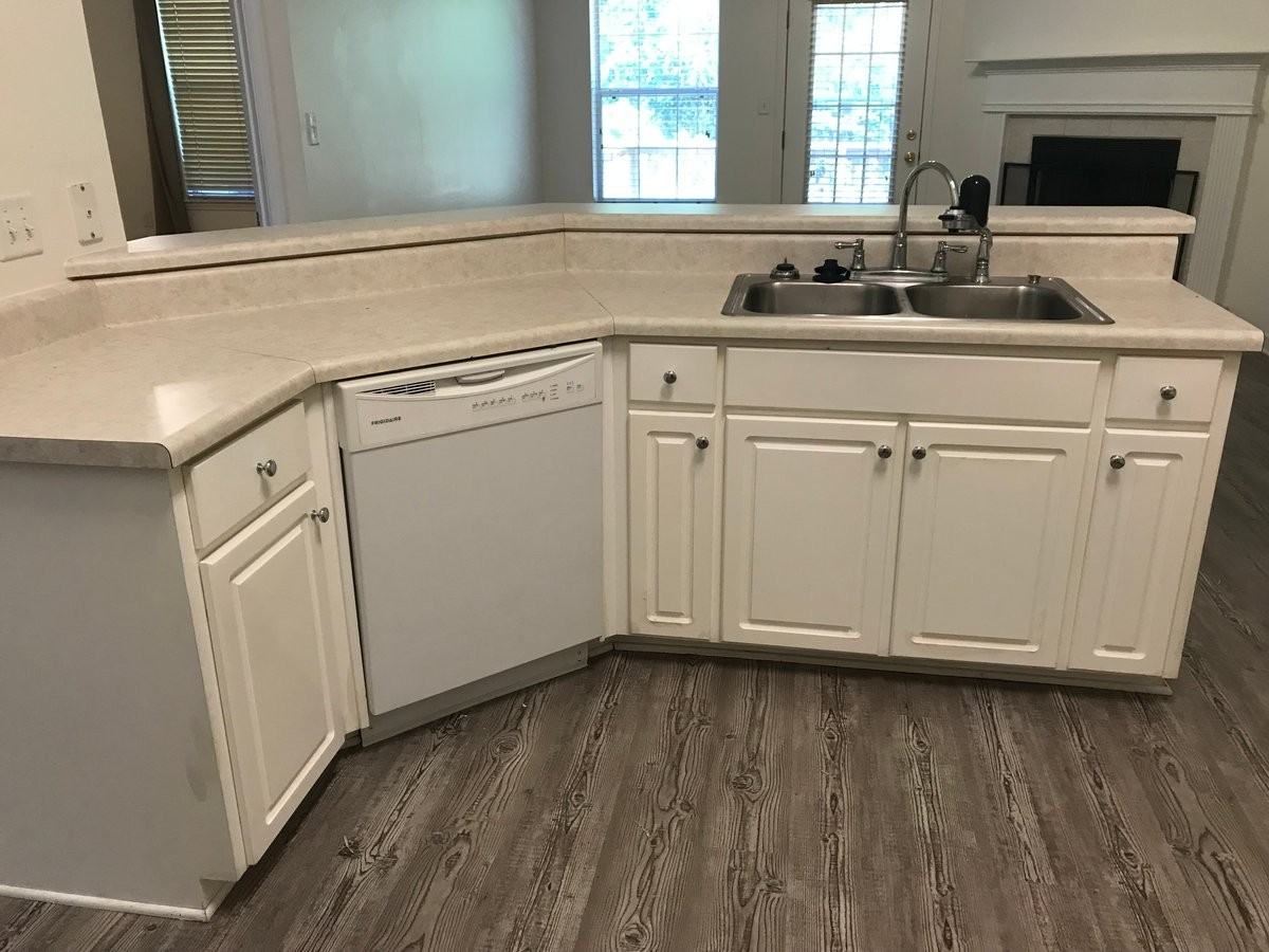 713 Marsh Harbor Dr - Photo 5 of 18
