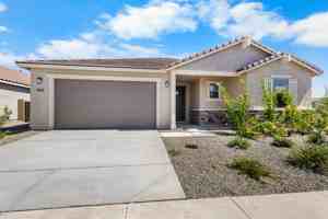 featured image of 14832 W Honeysuckle Dr