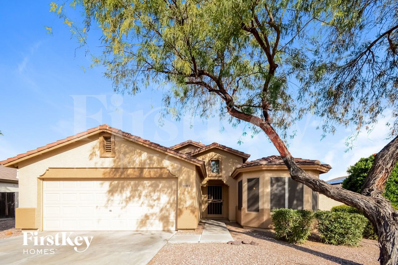 13414 W Port Royale Ln