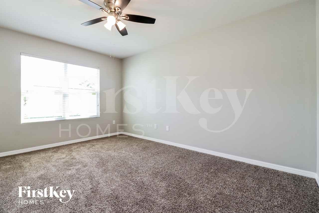 36048 Carriage Pine Ct - Photo 7 of 16