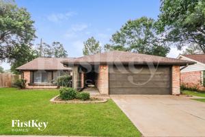 featured image of 20042 Fort Dodge Dr