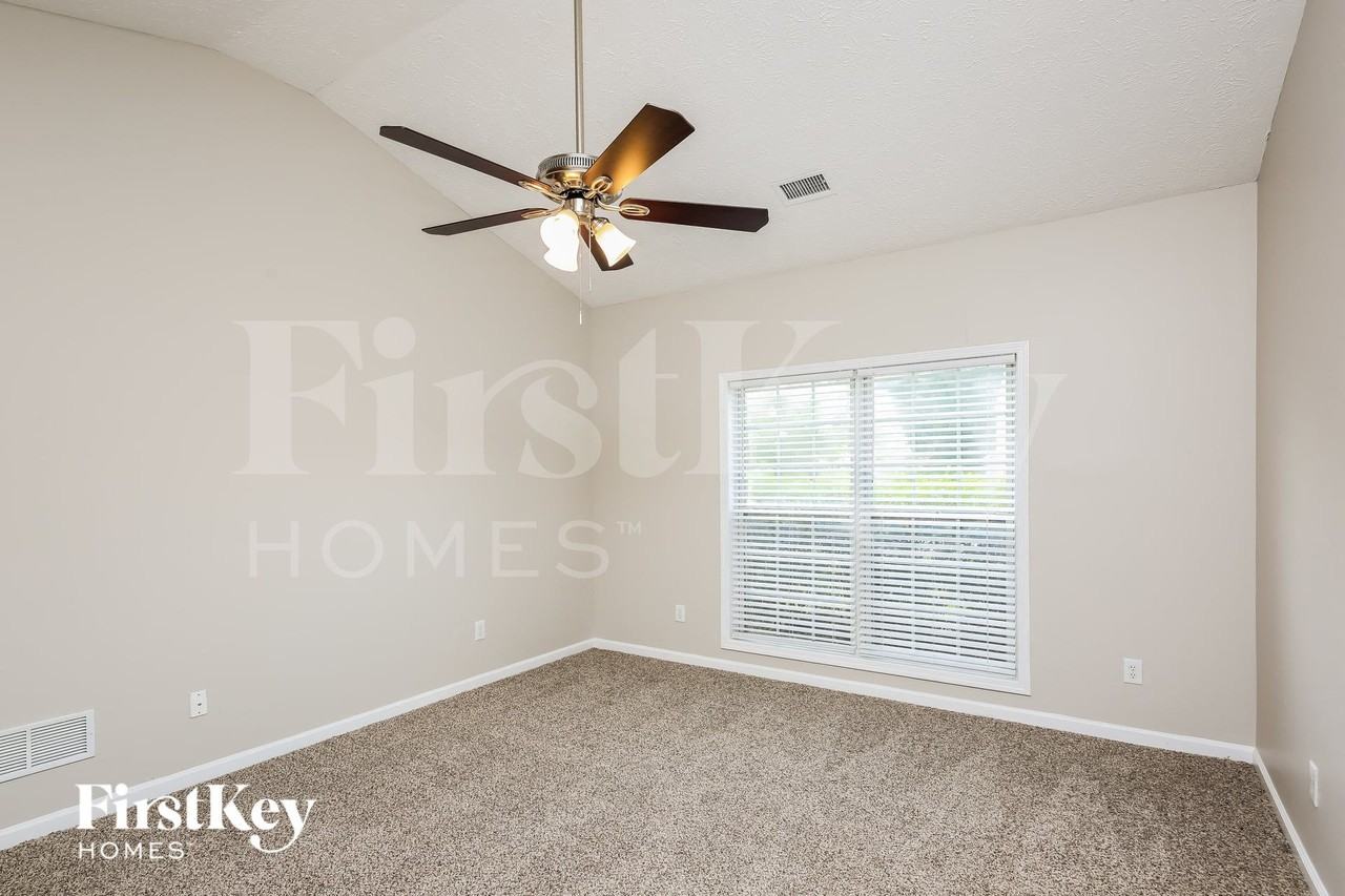 235 Lazy Willow Ln - Photo 7 of 14