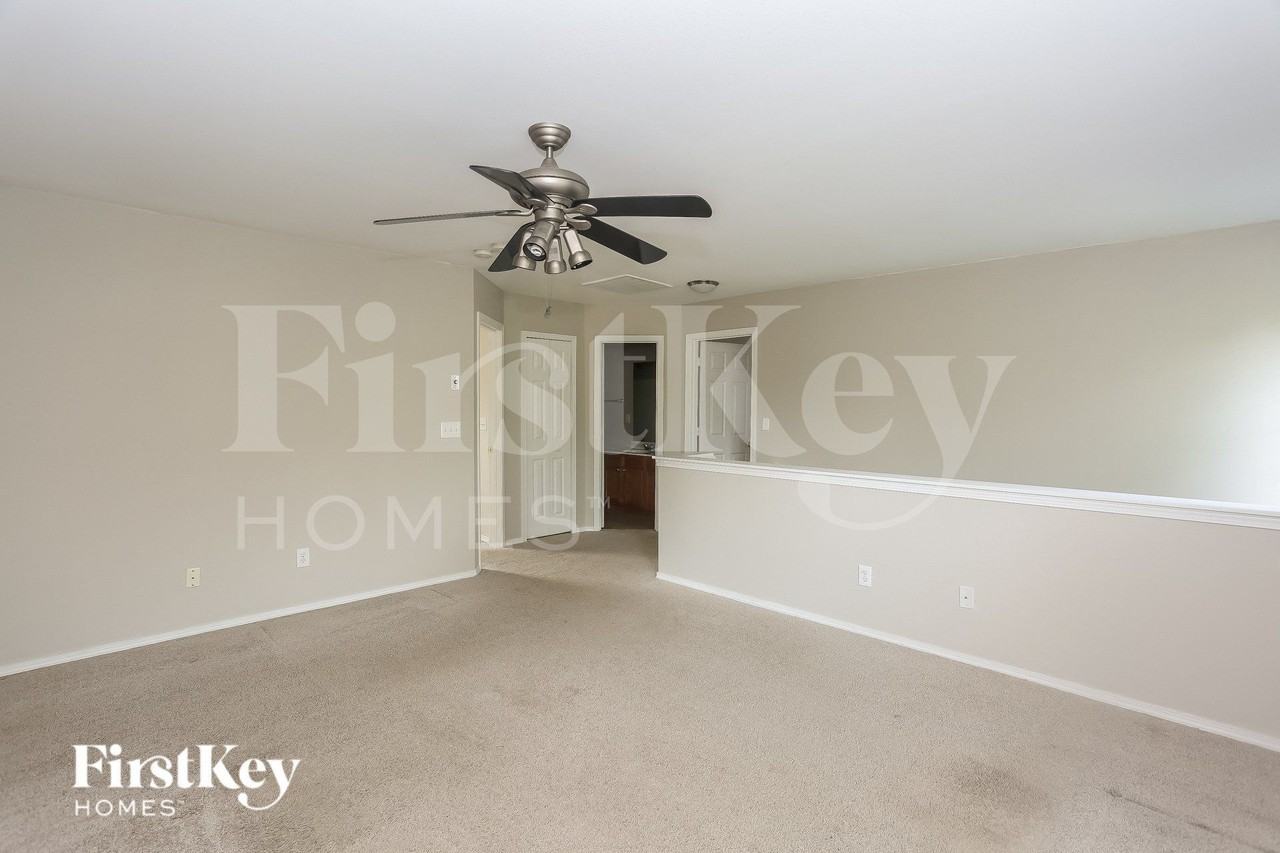 3632 Larkhaven Village Dr - Photo 7 of 15