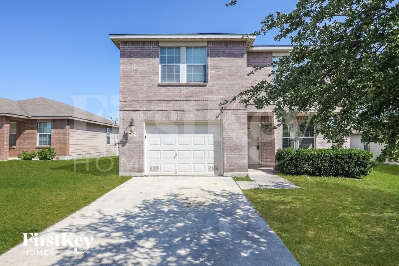 9231 Dublin Hts - Photo 2 of 16