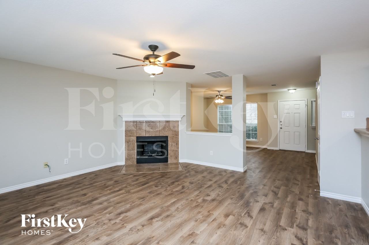 12600 Panorama Dr - Photo 2 of 16