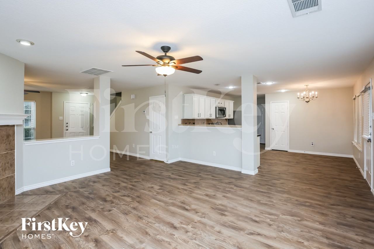 12600 Panorama Dr - Photo 3 of 16