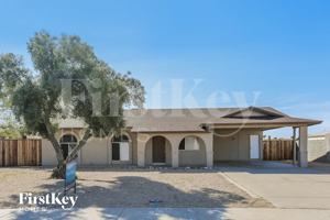 featured image of 6935 W Palo Verde Ave