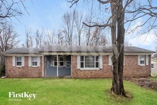 6045 N Alton Ave - Photo 1 of 1