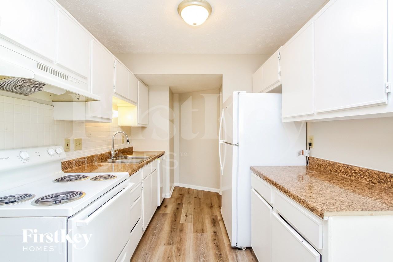 5344 Traditions Dr - Photo 5 of 16