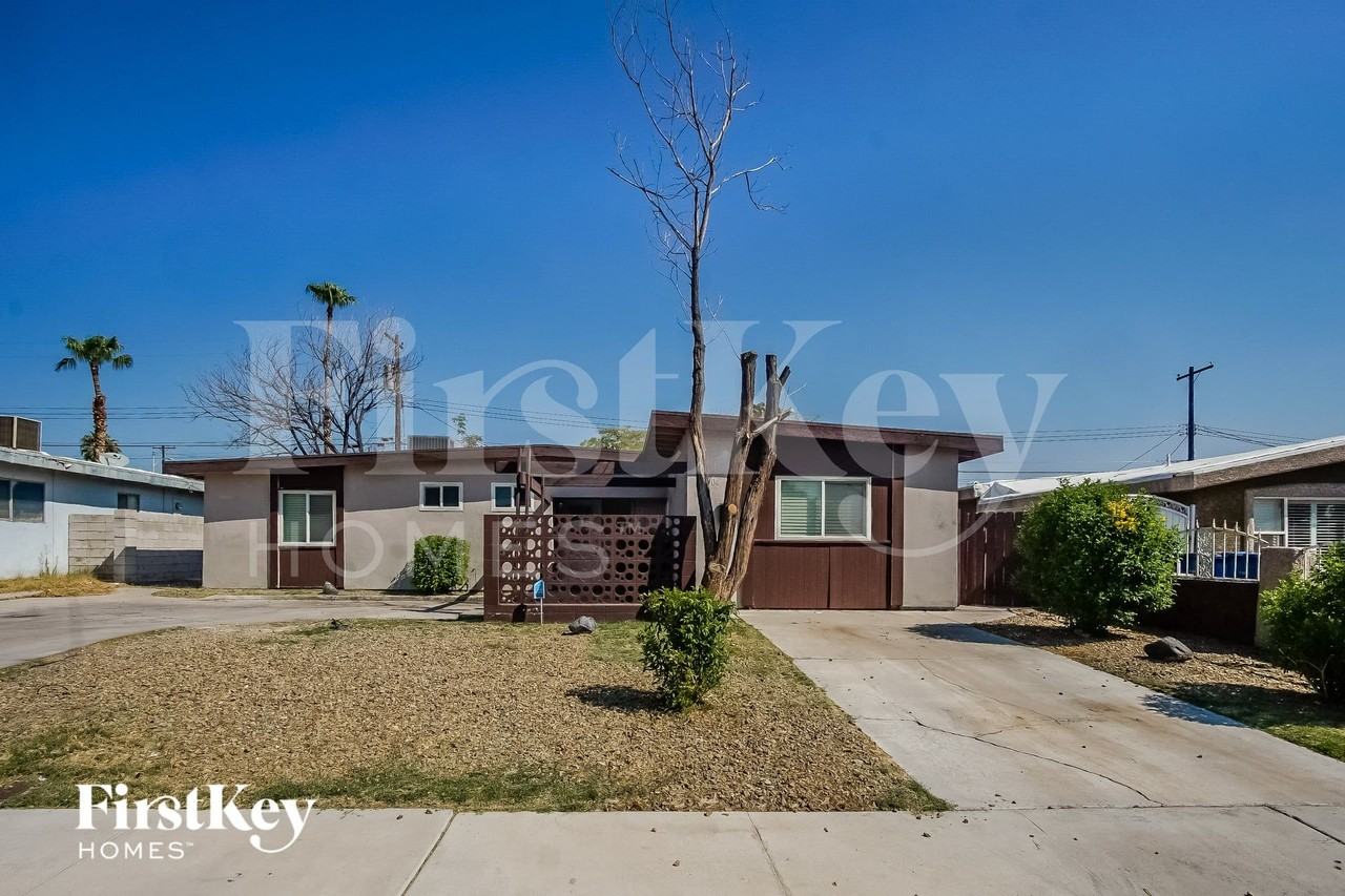 3904 El Parque Ave