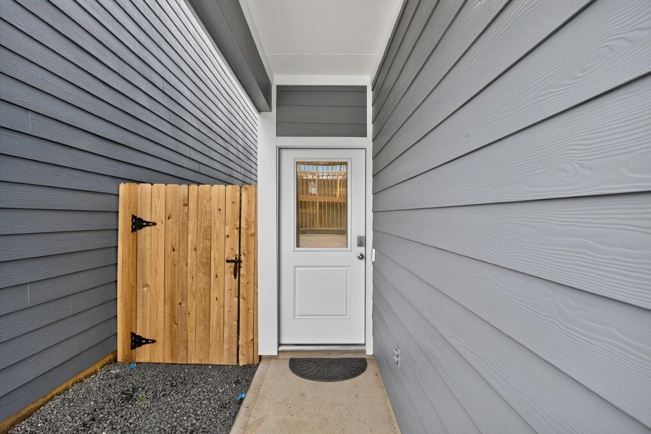 28126 Meadowlark Sky Dr - Photo 3 of 29