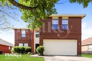 featured image of 2809 Spencer Cir