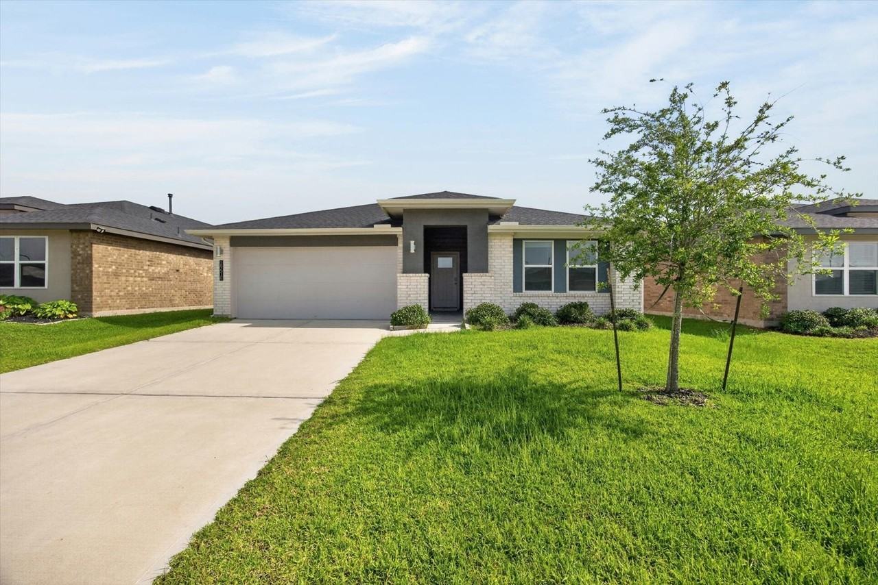 29510 Paytons Park Ct - Photo 3 of 27