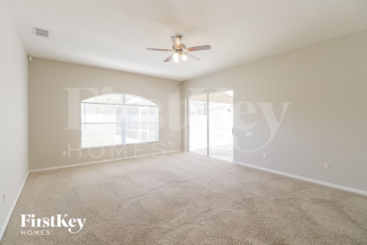 25808 Risen Star Dr - Photo 3 of 16