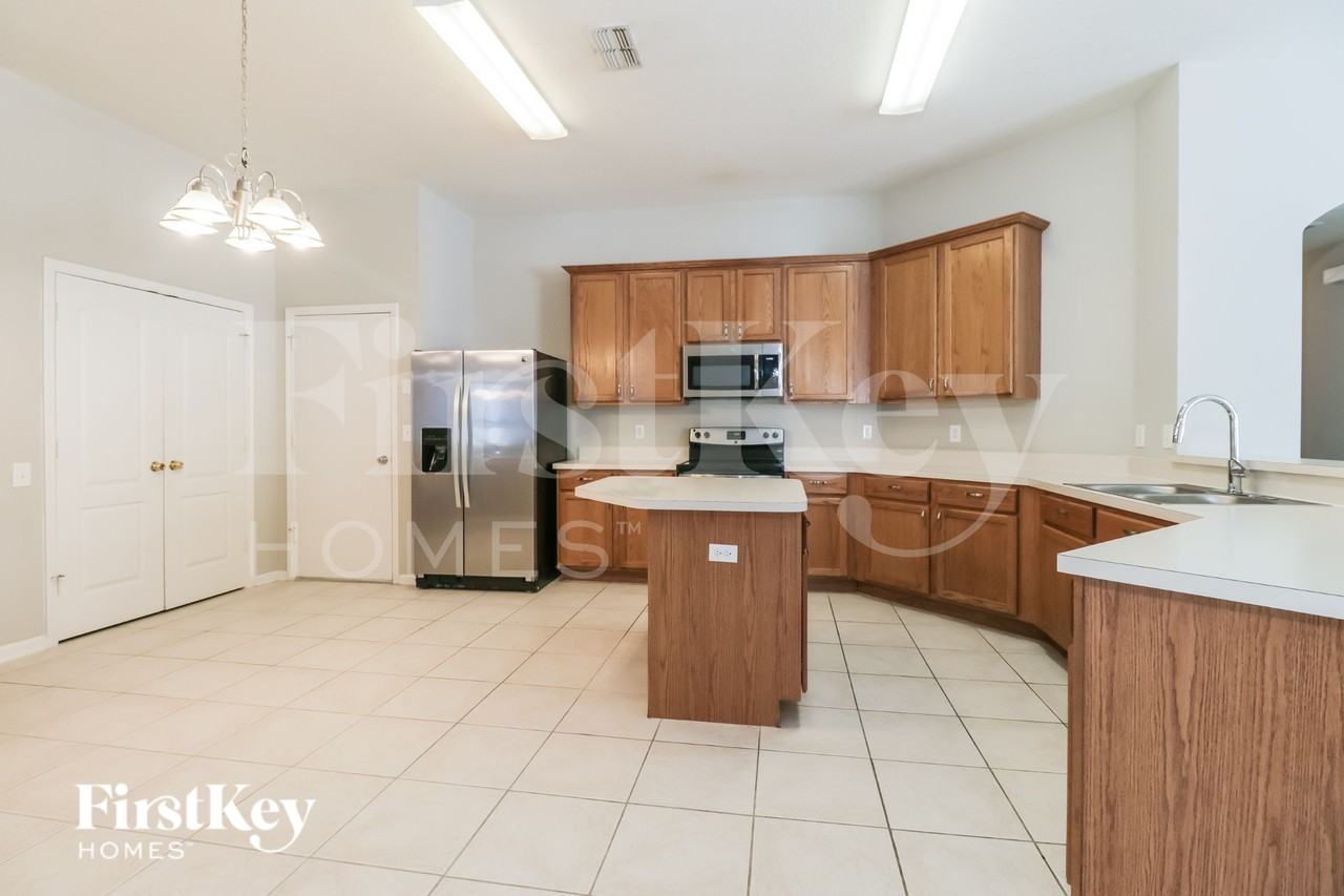 25808 Risen Star Dr - Photo 7 of 16