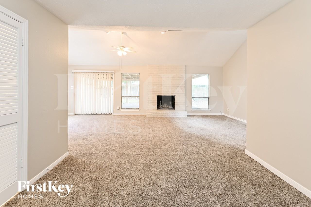 23522 Earlmist Dr - Photo 4 of 15
