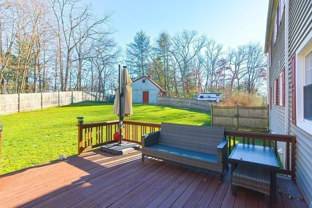 110 Oswego St - Photo 2 of 27