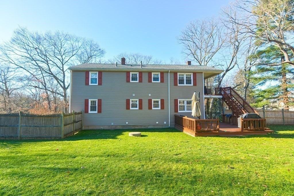 110 Oswego St - Photo 3 of 27