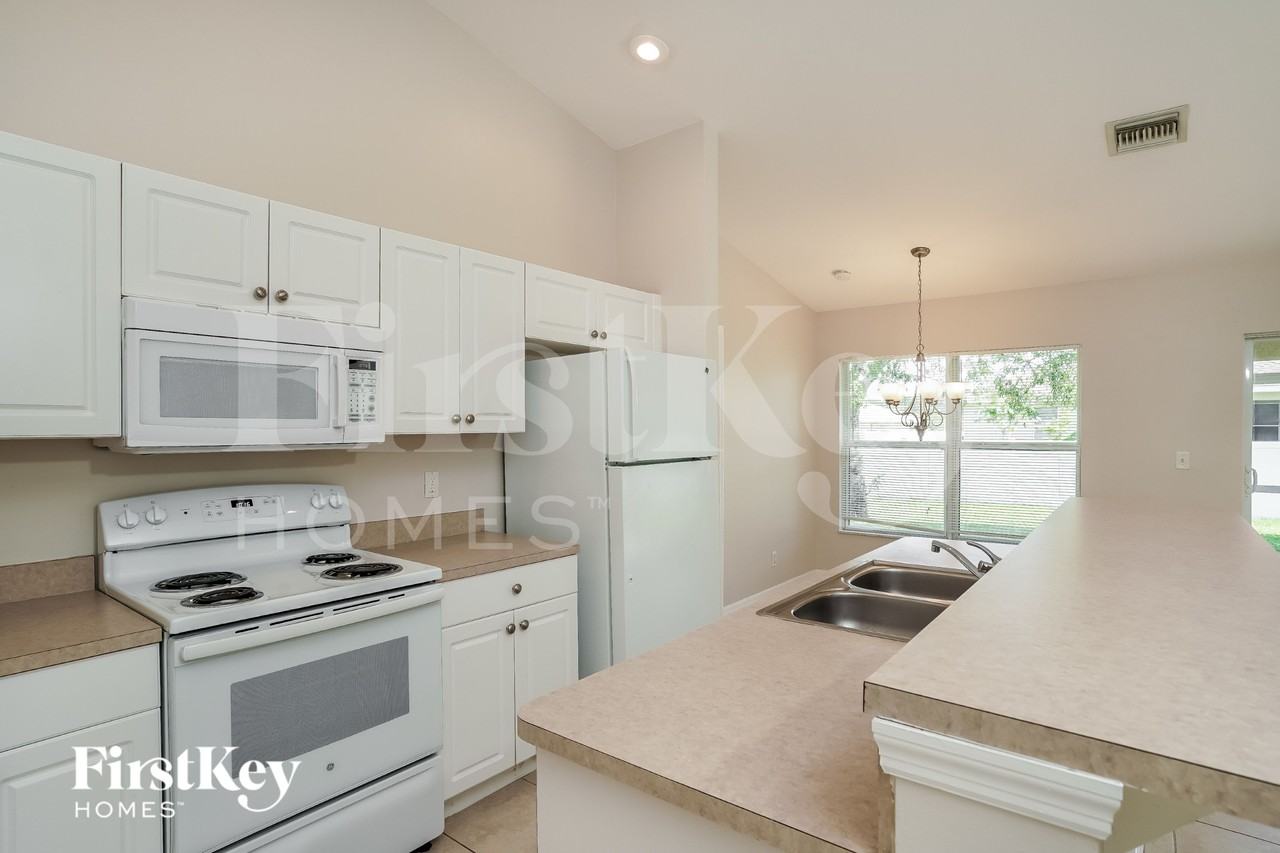 223 Neterrace - Photo 6 of 15