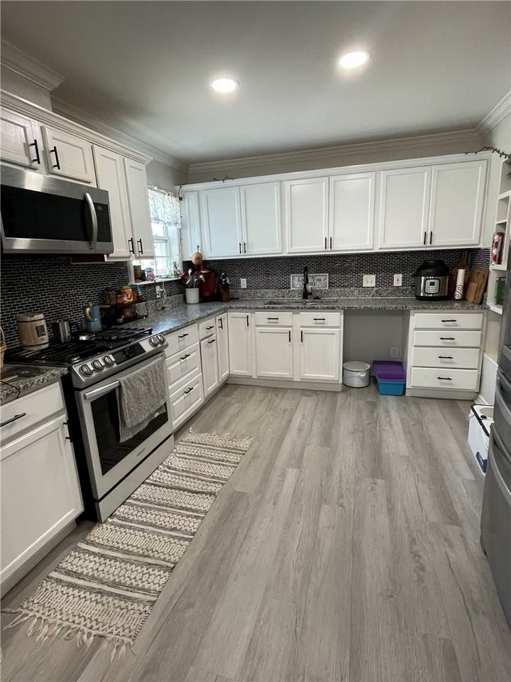 1314 Devon Dr - Photo 6 of 18