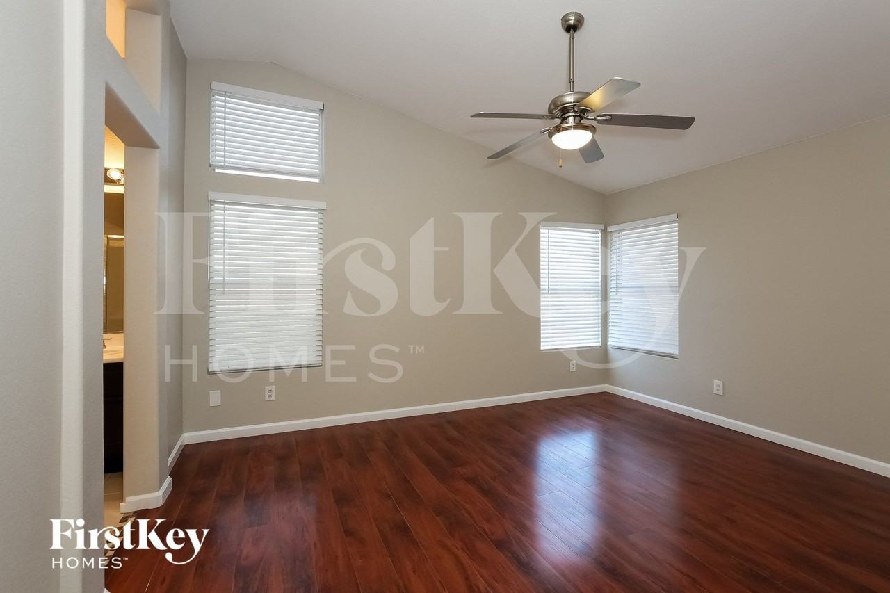 1916 Badger Canyon Ave - Photo 7 of 15