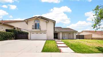 featured image of 2540 Royale Pl