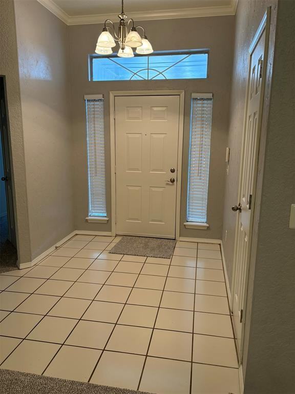 701 Goshawk Dr - Photo 3 of 25