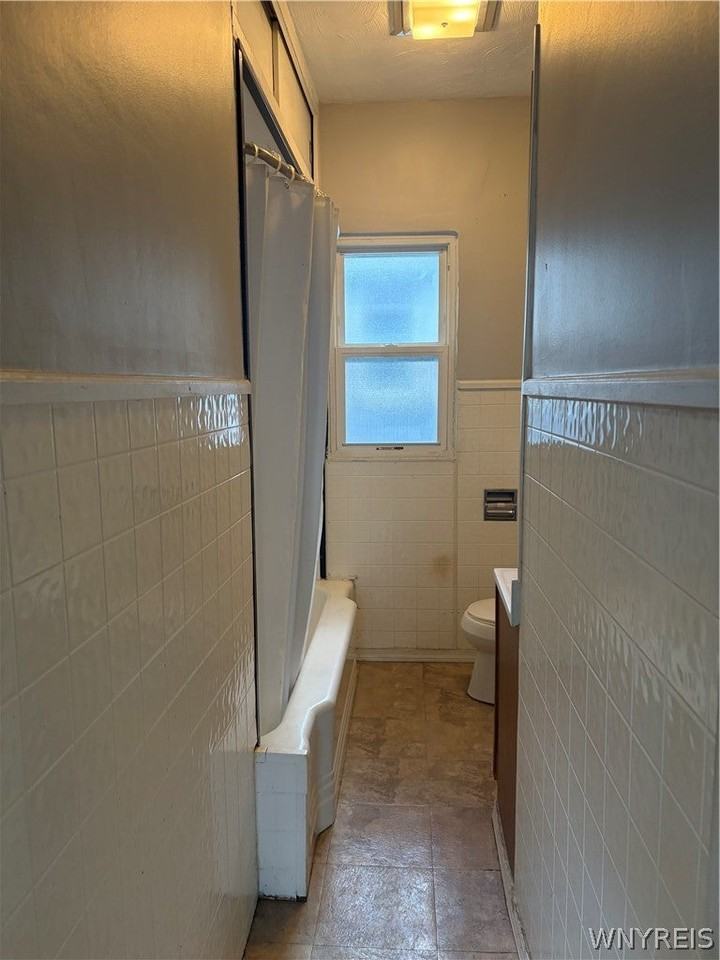 1793 Welch Ave - Photo 4 of 9