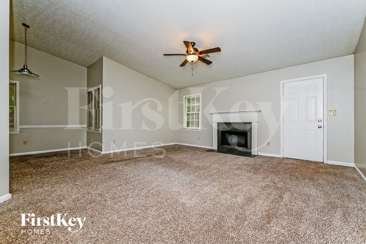1411 Windy Hill Ct Se - Photo 2 of 16