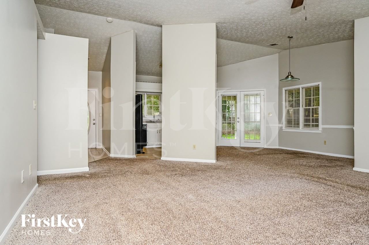 1411 Windy Hill Ct Se - Photo 3 of 16