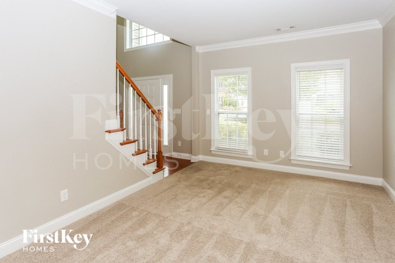 10826 Dapple Grey Ln - Photo 5 of 15