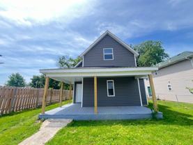 428 W Locust St - Photo 1 of 1